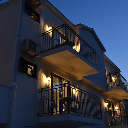 Casablanca Apartments Budua Esterno foto