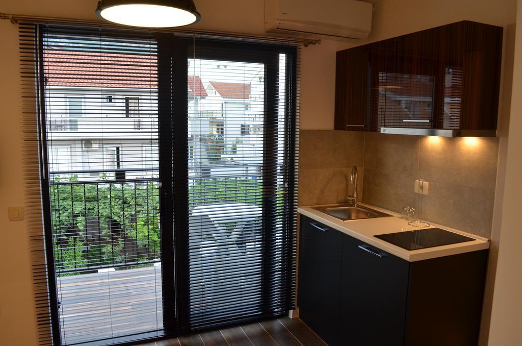 Casablanca Apartments Budua Esterno foto